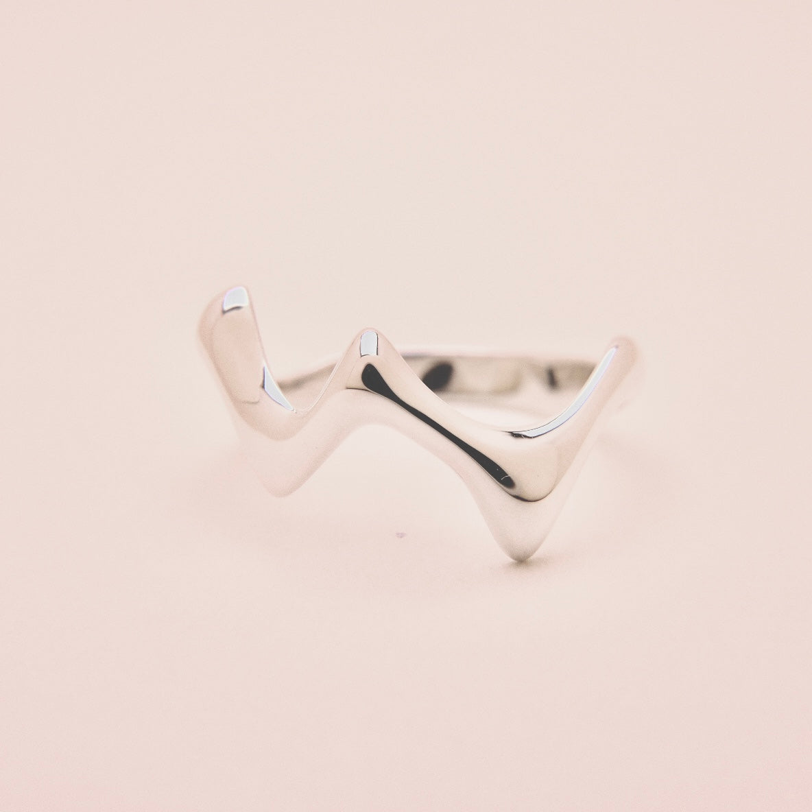 slim wave ring