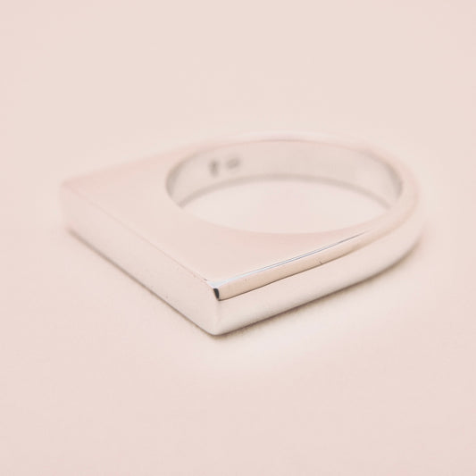 slim signet ring
